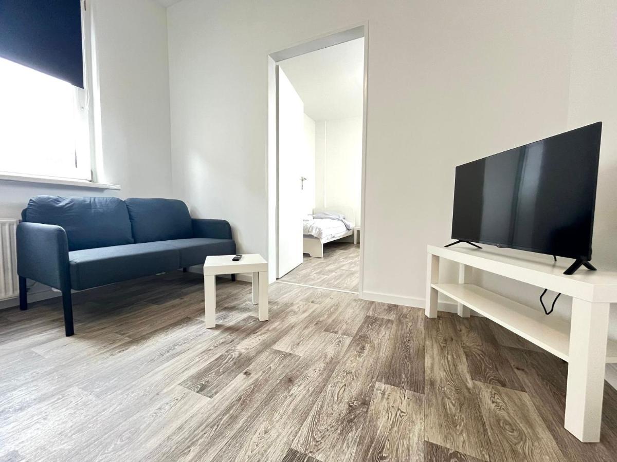 Studio-Apartments Fuer Monteure & Businessgaeste Zentral In Neumünster Buitenkant foto