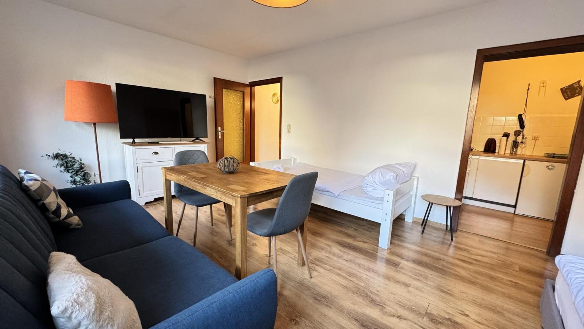 Studio-Apartments Fuer Monteure & Businessgaeste Zentral In Neumünster Buitenkant foto