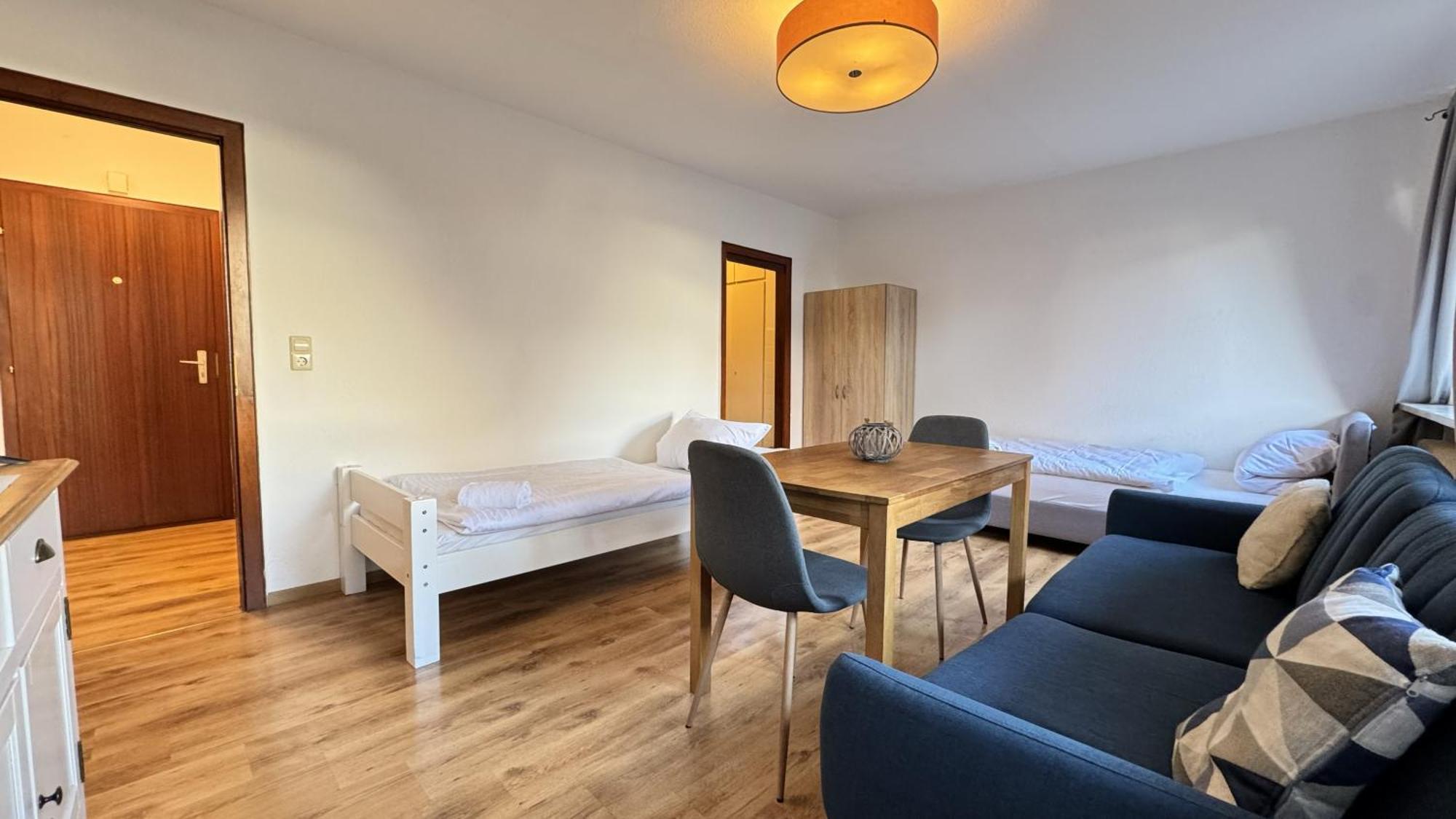 Studio-Apartments Fuer Monteure & Businessgaeste Zentral In Neumünster Buitenkant foto