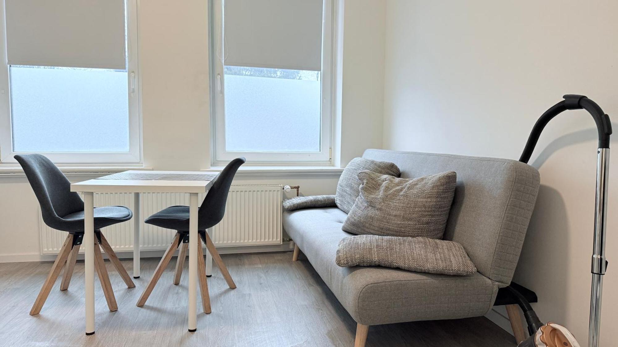 Studio-Apartments Fuer Monteure & Businessgaeste Zentral In Neumünster Buitenkant foto