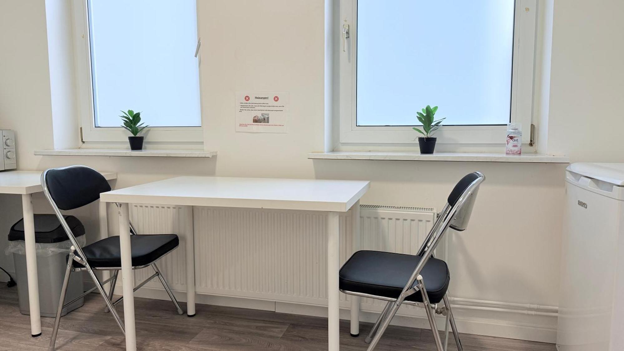Studio-Apartments Fuer Monteure & Businessgaeste Zentral In Neumünster Buitenkant foto