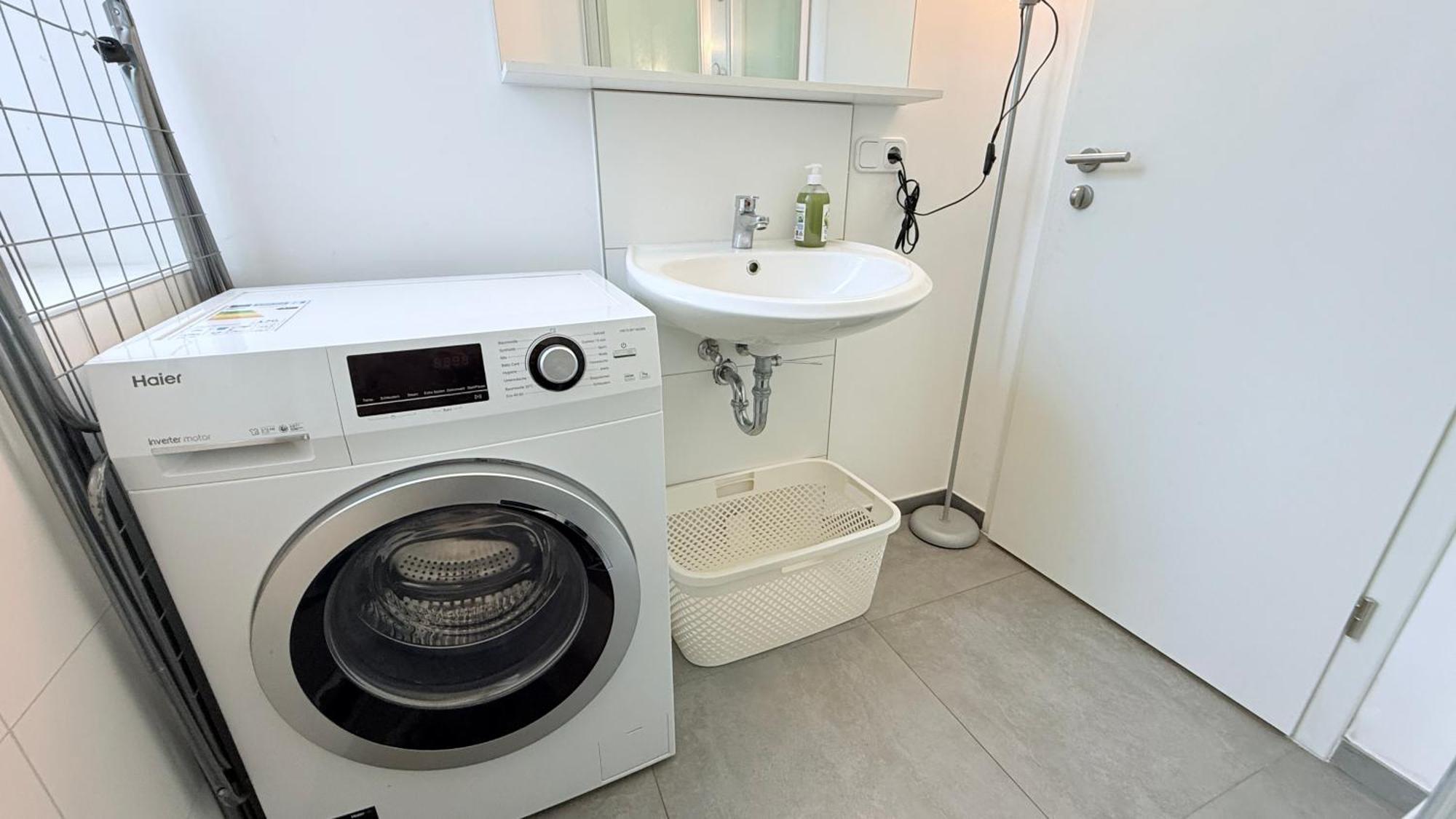 Studio-Apartments Fuer Monteure & Businessgaeste Zentral In Neumünster Buitenkant foto